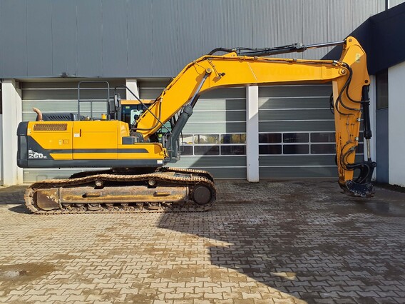 20251024-120121-Resized